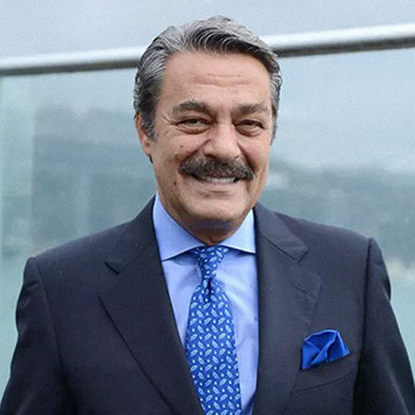 Kadir İnanır